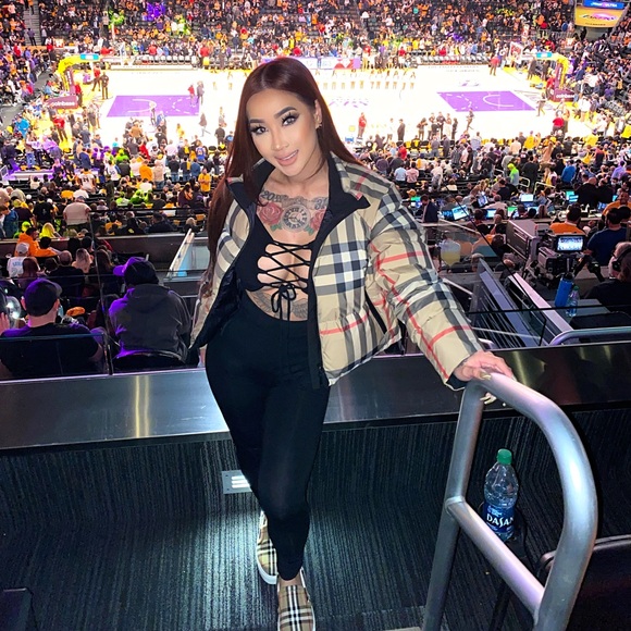 ✨TOP RATED SELLER ✨ - Picture 2 of 16